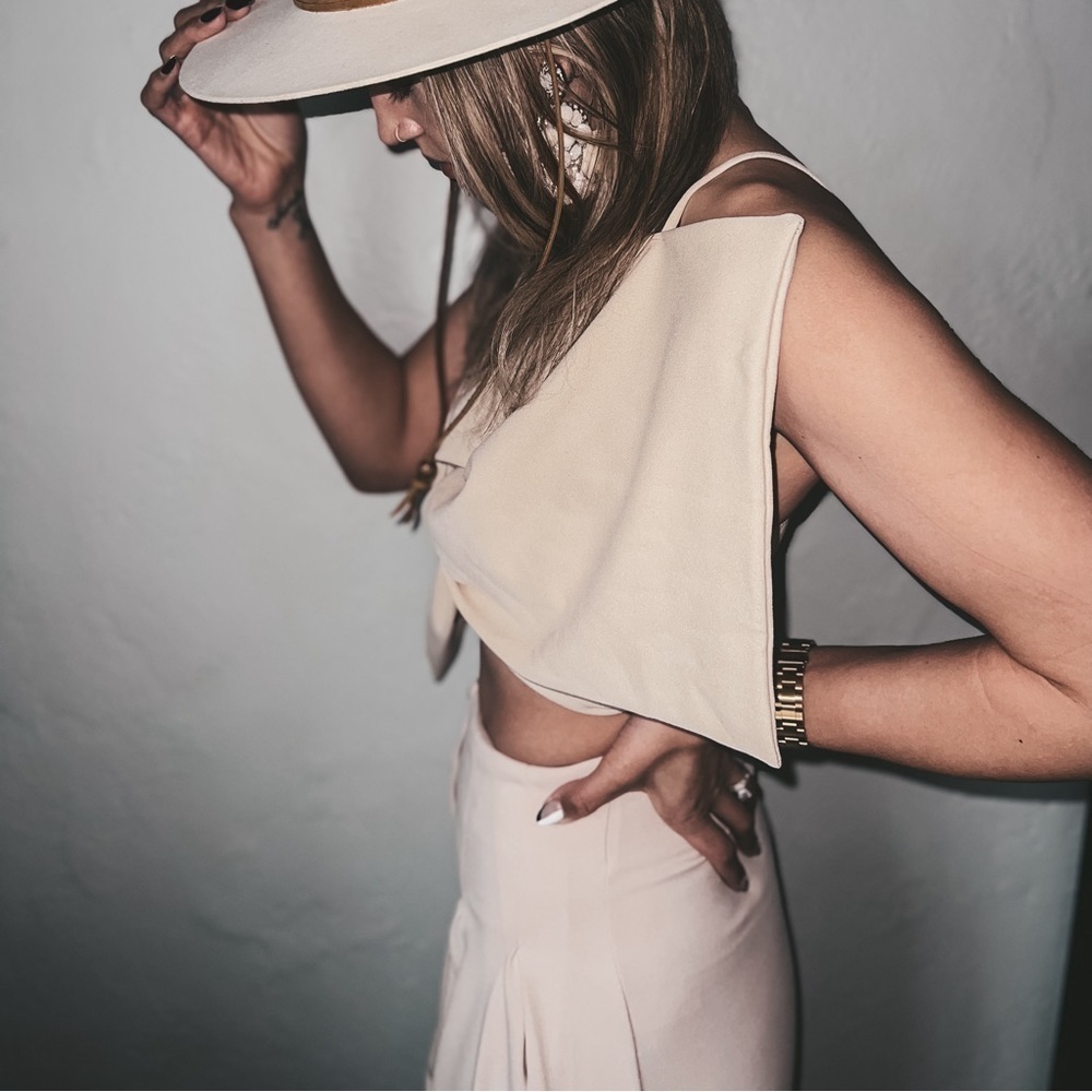 Two piece high waisted pant set, pleated bow crop top